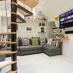 Louvre Luxury Apartment & Spa